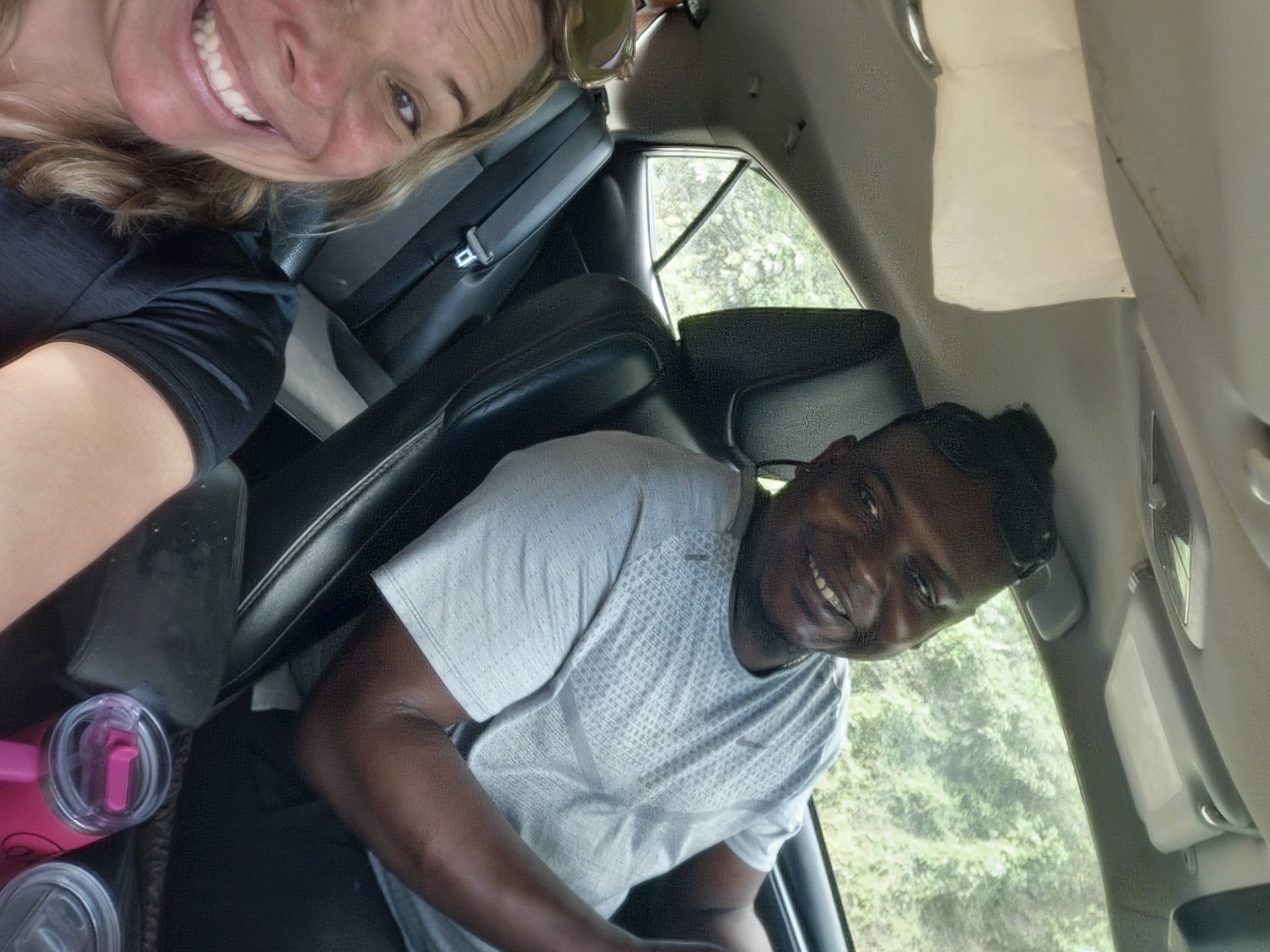 Elvis and Niki heading out for a Roatan island tour